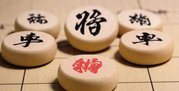 手工羽毛扇網(wǎng)站如何憑借傳統(tǒng)工藝傳承擴(kuò)大流量？同行都是怎么做的？